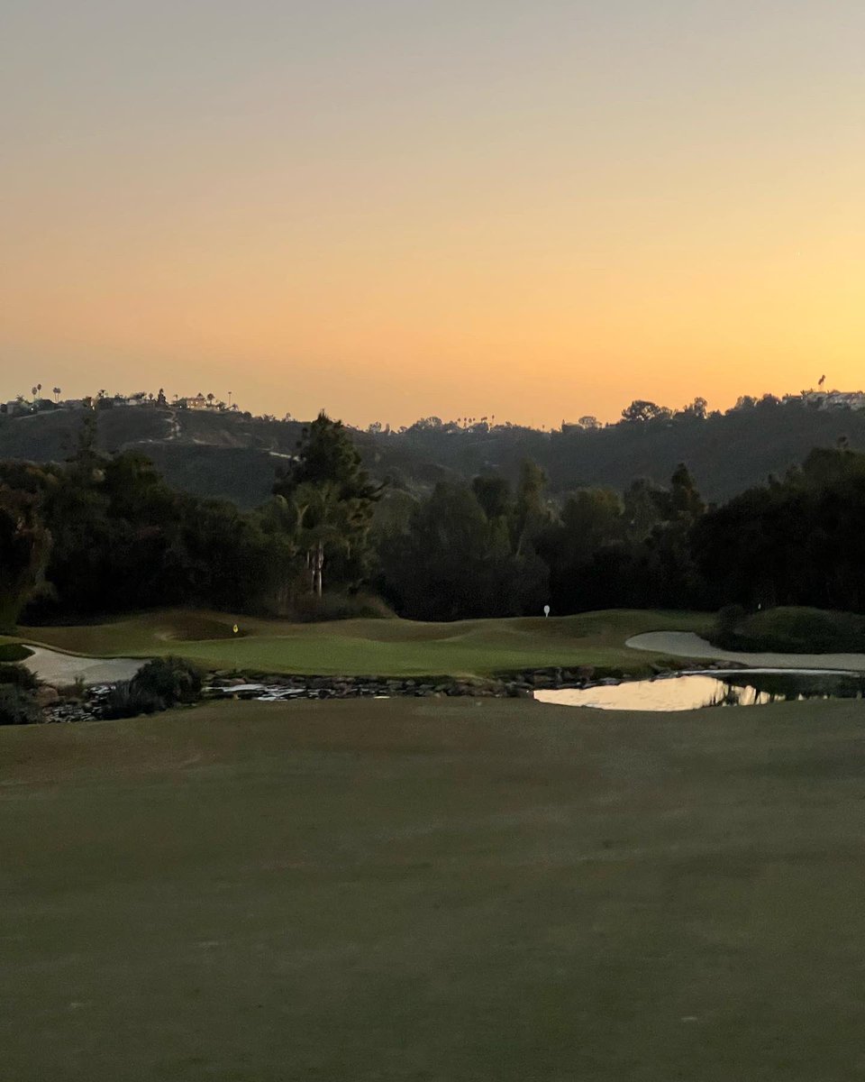 DarrenPSMsports's tweet photo. Solid Saturday with the @Evnroll boys ⛳️
#weknowgolf https://t.co/4sEtS0dHUE