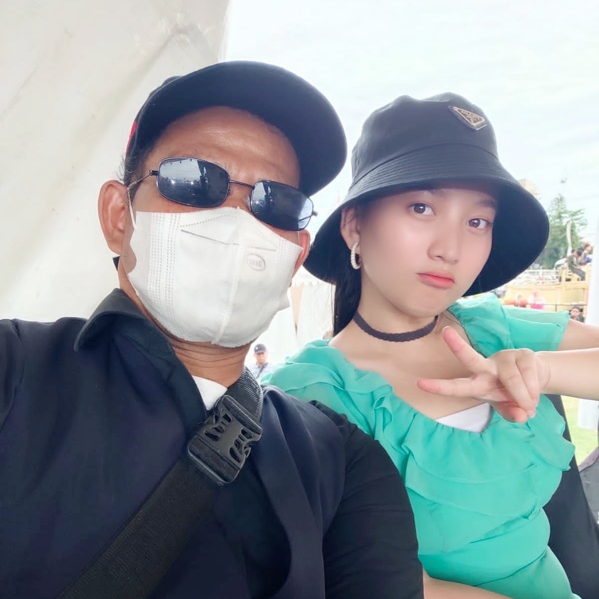 ZhekyD's tweet photo. Ahirnya biasa kumpul bareng lagi sama kesayangan @inesballadiva https://t.co/fBvLxqNYvS