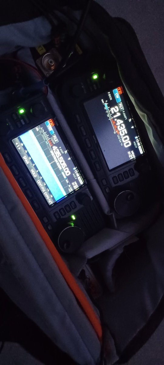 flo_0_'s tweet photo. Everything prepared for #CAS5A test on the 15m/70cm tpx with @DL6AP and @ES4RM. Looking forward to meet you guys.
#hamradio #amsat #satellite https://t.co/YFxPjPpN0O