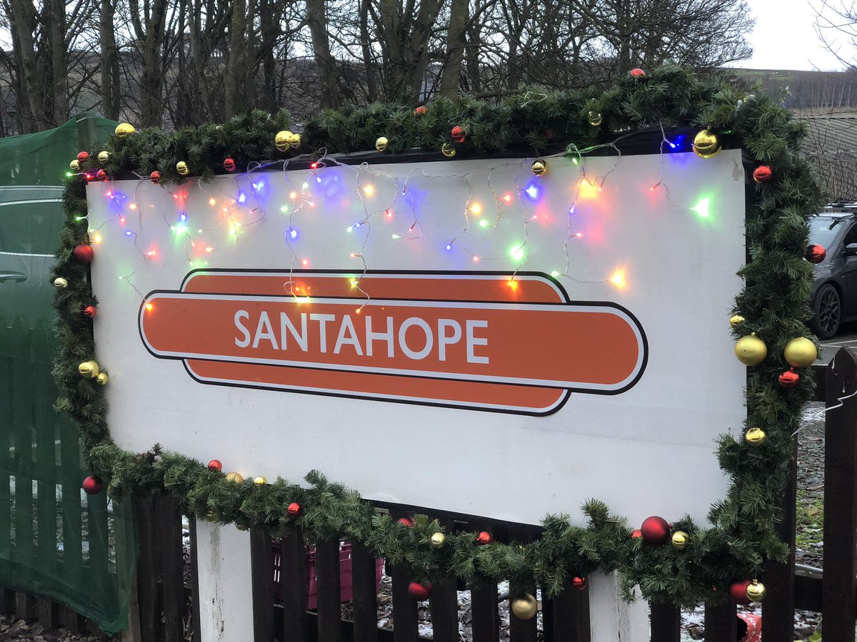 PHoare1963's tweet photo. first station staff volunteer session at  Santahope station for @WeardaleRailway @RailwayTrust Santa Specials! #SANTAHOPE #WeardaleChristmasTrain https://t.co/GZ9PRR2j3U
