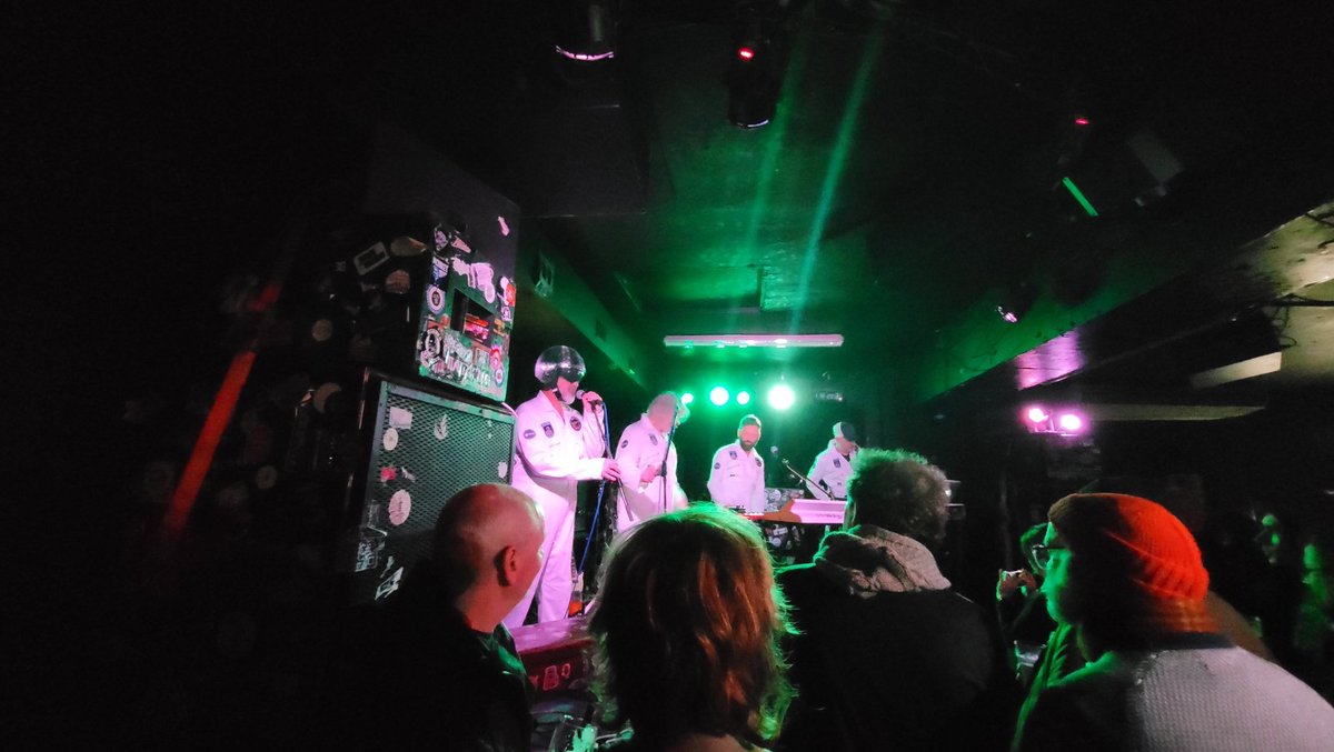 QUATERMASS III tweet media