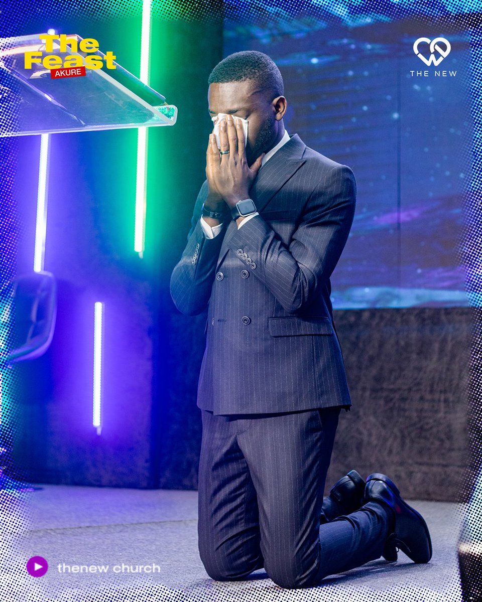TheNew_Akure's tweet photo. Burdens!..
The sacrifice of a generation embodied in a man.
Wow! What a Kairos, what a time we've come into!
Thank you for pouring yourself into us PS @SholaOkodugha
We love you so much Dad.
#TheFeast2022
#Commandeer
#wearethenew
#Ilovethischurch https://t.co/1c11QqVUsB