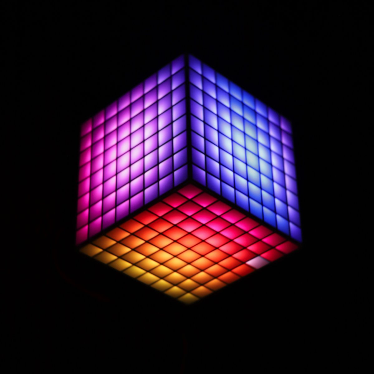 ursweiss's tweet photo. Over two years ago I released my #Geodesic(k) #RGB #LED Spheres. Now I published my newest project called #CubLED. An RGB LED #Cube made out of 8x8 LED matrix panels. Check it out at @printablescom:
https://t.co/Rc6mI7SQFG https://t.co/9AHBUagGBI