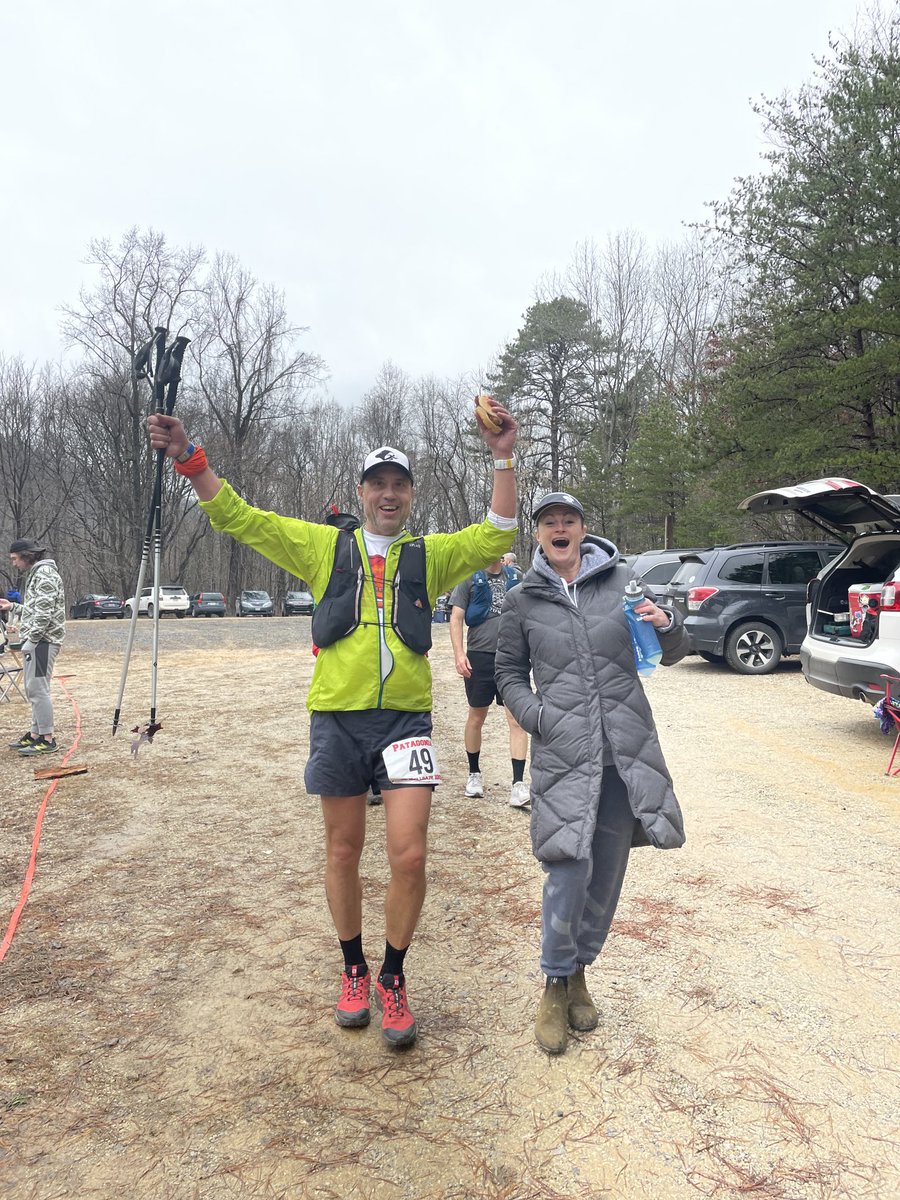 gu_girl's tweet photo. Spent Friday night and Saturday crewing this guy at #Hellgate100K. He amazes and inspires me. ❤️
For all that toe the line at this race, you are such badasses! https://t.co/kmb8QbZK8B