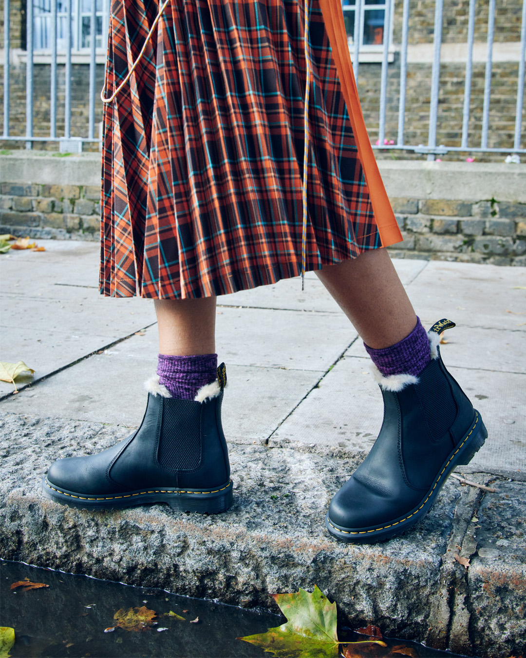 Dr. Martens on X: Take cold weather in your stride, with a pull-on-and-go  classic. The 2976 Chelsea boot, this time fur-lined for extra warmth. Find  out more:   / X