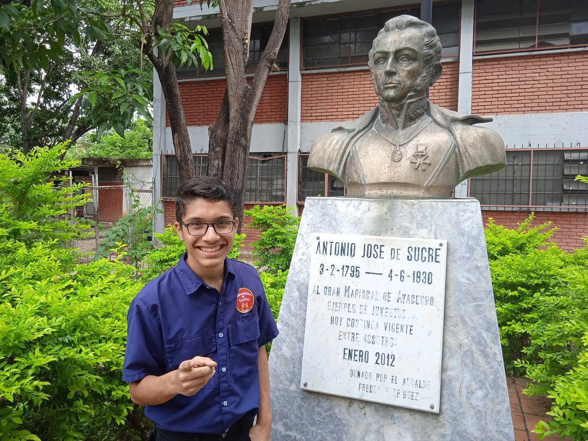 Hilo 1/2 <a href="/CuriosoTeatro/">Curiosidades del Teatro Studio</a> pone a disposición sus RRSS para impulsar el desarrollo pedagógico y cultural en #Guarenas cómo parte de sus políticas de la diversidad social. <a href="/VillegasPoljak/">Ernesto Villegas Poljak</a> <a href="/_LaAvanzadora/">Yelitze Santaella</a> <a href="/dgei_mppe/">Dirección General Educación Intercultural MPPE.</a> @MPPEDUCACION