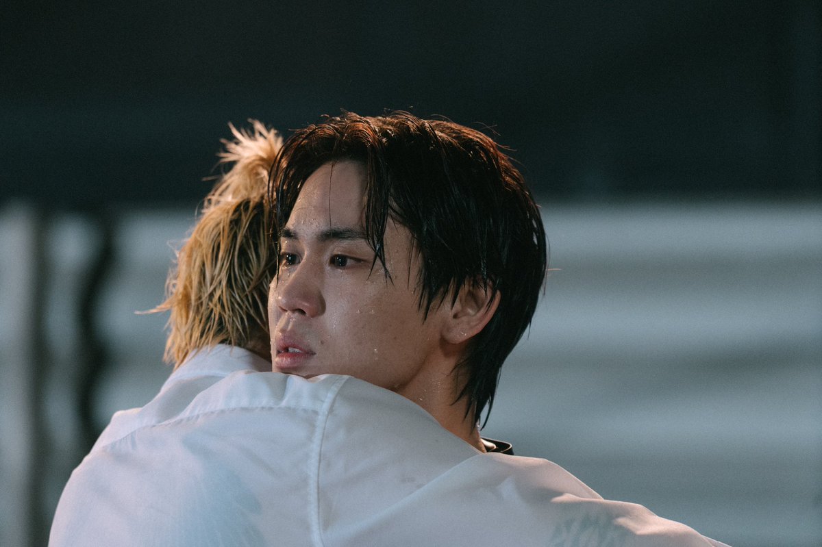 Prem_space's tweet photo. ผมสัญญากั๊บ จะไม่แอบลงไปเล่นน้ำคนเดียวอีกแล้วว จะชวนเพื่อนๆคนอื่นๆละก็เฮียด้วยกั๊บ #BetweenUsEP6 https://t.co/BQNenmXNge