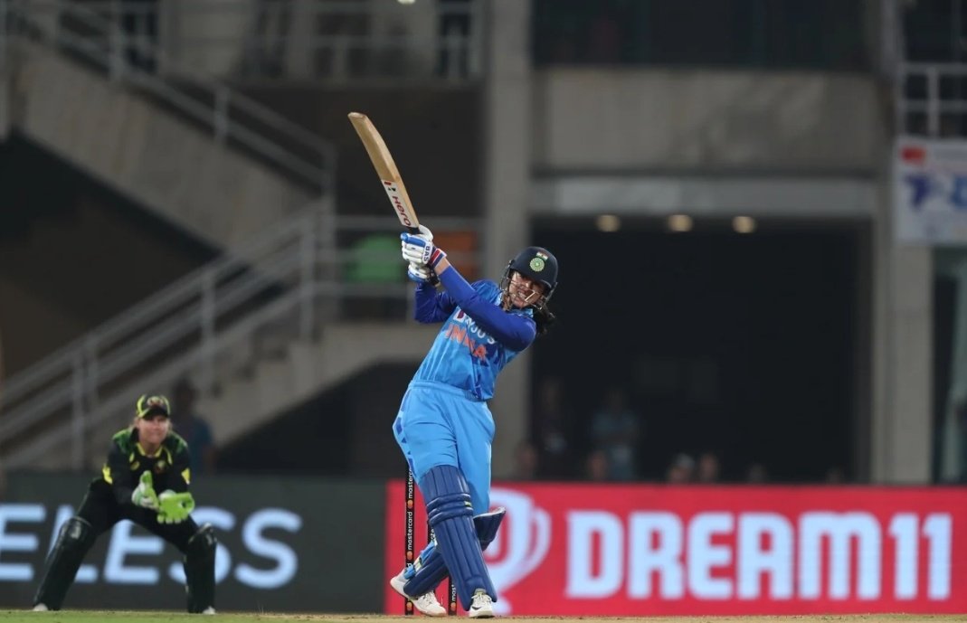 mandhana_smriti's tweet photo. A total team effort in front of a wonderful crowd. Can't wait for the next one 🔥 
#INDvAUS https://t.co/jP9UWFRZRX