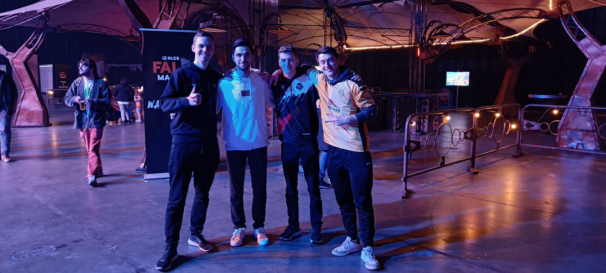 <a href="/c80png/">c80</a> Fall Major Squad