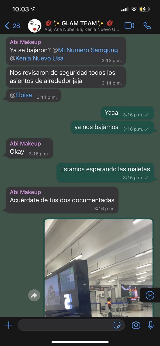 SoyEloisaOs's tweet photo. ay como son exagerados no grito, estaba en priority ella subió primero y le hablaron para avisarle, cuando me toco abordar me aviso porque yo estaba en el pasillo esperando para ir a mi asiento, solicitamos que nos bajaran con la azafata nos bajamos 3:16 y el vuelo salió como3:30 https://t.co/bGSFTxbkv6
