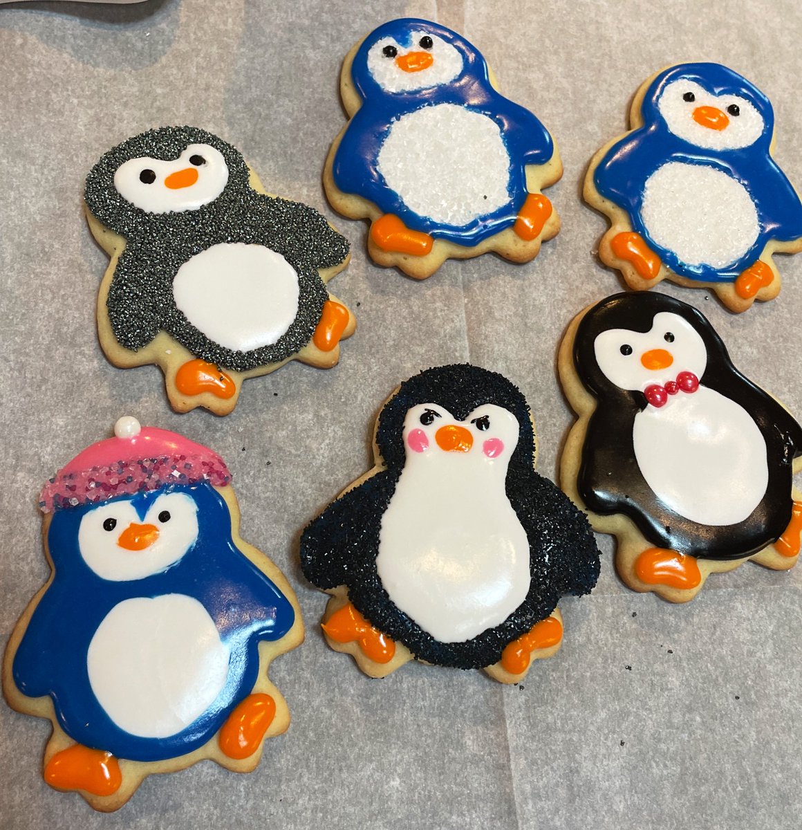 aBuzzedBee's tweet photo. It’s definitely Penguin Season 🐧👀

@pudgylicious @pudgypenguins @cozypenguinsnft https://t.co/PpslU00UMN