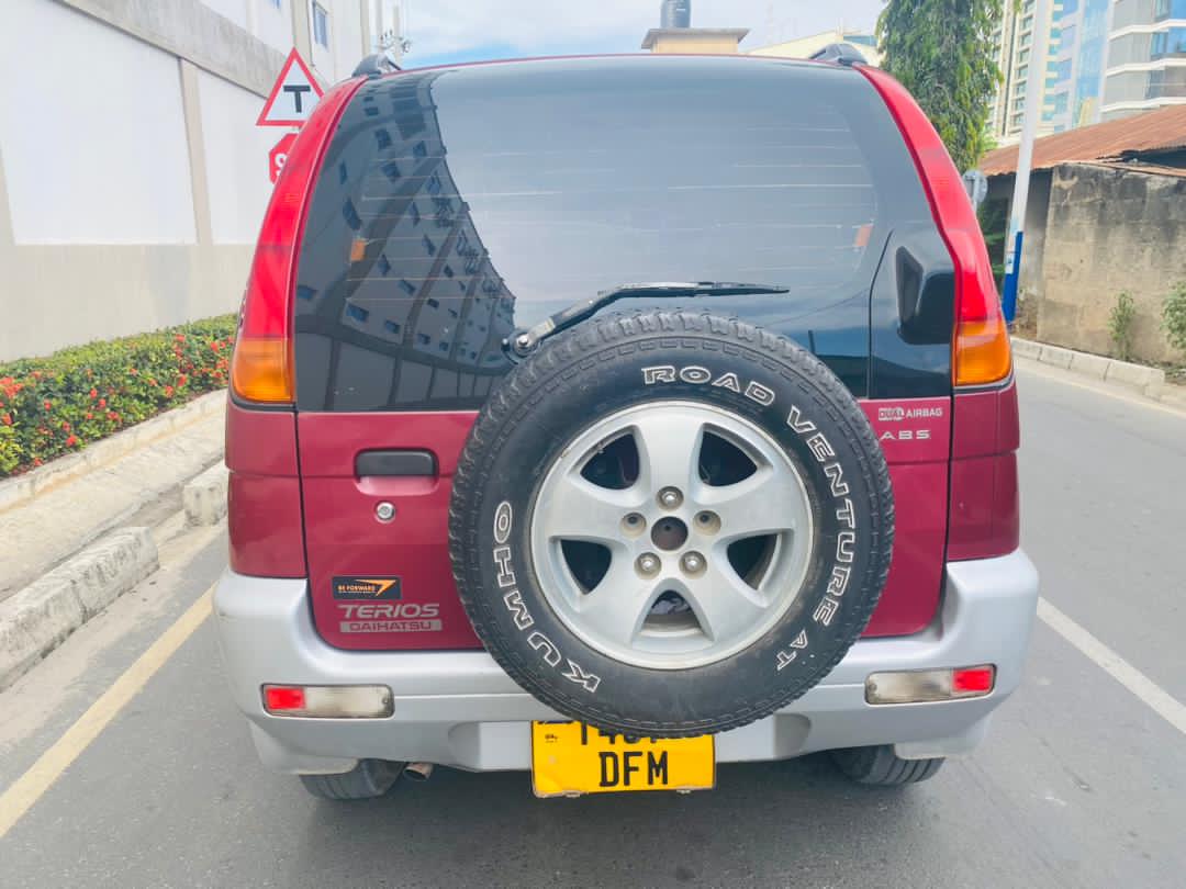 Gibu_Jr's tweet photo. Price/bei 7.5m
Contact 0653290966

TERIOS FOR SALE (DFM)
Cc 1290
Year 1998
Automatic 
Fm radio 📻 
Full Ac
New four tyres
Full document 🔥🔥🔥 https://t.co/CgSAZWNqYu
