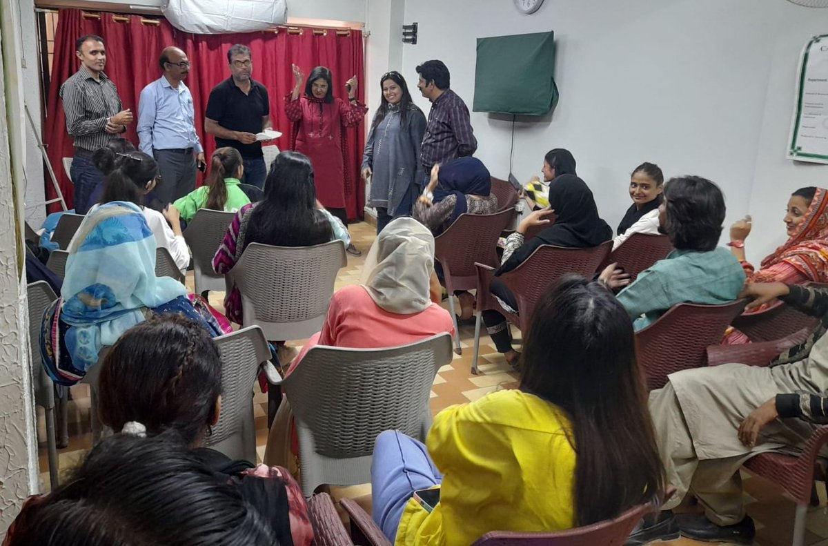 mdi_pk's tweet photo. #Deaf youth team of #Hyderabad visiting our office, after playing first ever inter city #Deaf #women #cricket tournament, #DWC organized by @mdi_pk and @danishkadah
#wfdeaf #deafyouth https://t.co/dD9BMhWawZ
