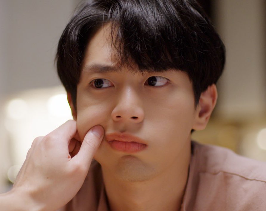 Meeeeee537's tweet photo. พลังทำลายล้างของอีพี5 https://t.co/s0DPFf2sxz