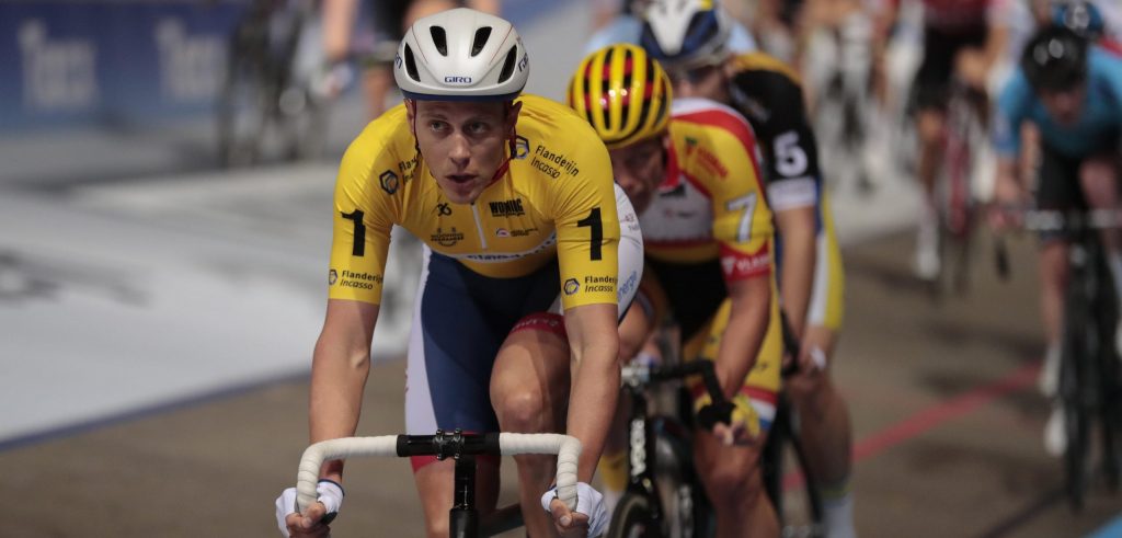 WielerFlits's tweet photo. Niki Terpstra krijgt gedroomd afscheid met winst in Wooning Zesdaagse
https://t.co/h7vIfRLNgj
π³π± #Zesdaagse #Rotterdam #Ahoy #ZesdaagseRotterdam #6daagse #WooningZesdaagse @zesdaagse https://t.co/7tcMYN6M7R