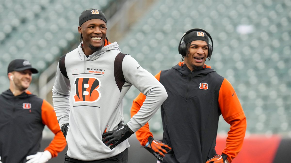 Just two dudes who are good at football 😁