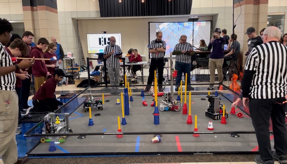 HowRobotics's tweet image. Yesterday, we participated in meet 2 at the Northwoods Mall where the event drew large crowds and curious onlookers. Sprint 6 went 4-1 obtaining a 221 penalty free match score along the way with the EP Robo Raiders!
-
#FTC #Robotics #Robot  #omgrobots #FYP