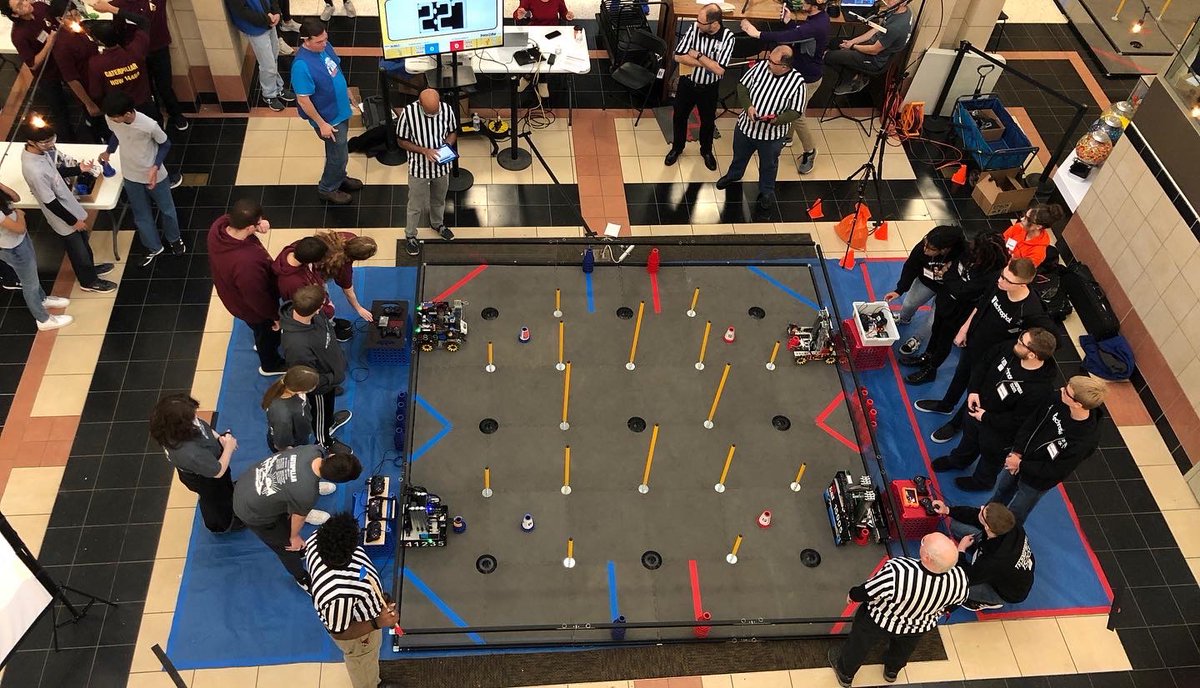 HowRobotics's tweet image. Yesterday, we participated in meet 2 at the Northwoods Mall where the event drew large crowds and curious onlookers. Sprint 6 went 4-1 obtaining a 221 penalty free match score along the way with the EP Robo Raiders!
-
#FTC #Robotics #Robot  #omgrobots #FYP