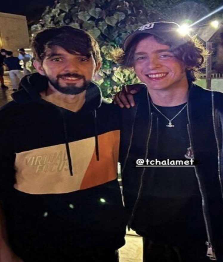 chalametempire's tweet photo. Timmy y fan
#Dune2 #DunePartTwo #timothe https://t.co/x5xM8JwgWc