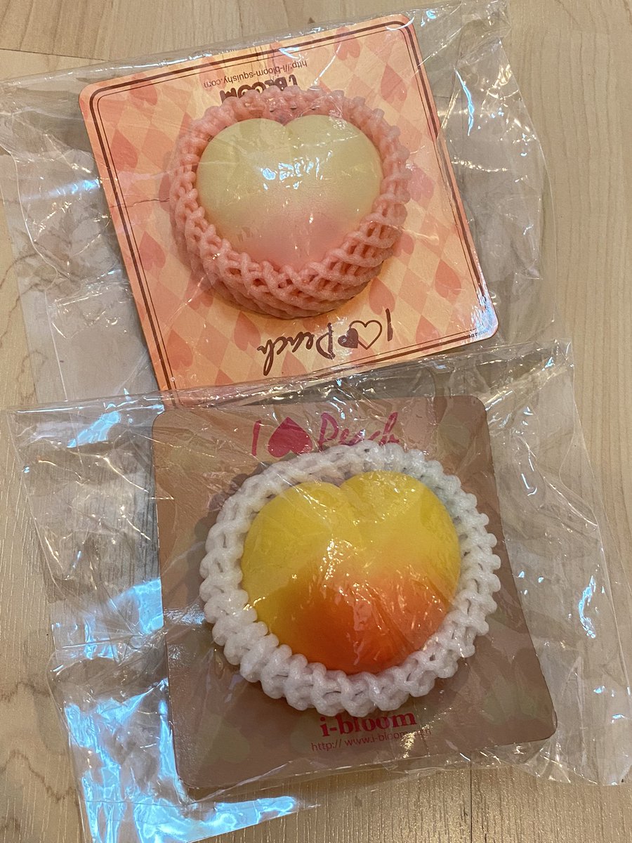 runniner's tweet photo. พีชไอบลูมรุ่นเก่า รุ่นตาข่าย 
150฿/1 ค่า

#สกุชชี่ #สกุชชี่แรร์ #สกุชชี่ราคาถูก #สกุชชี่ปล่อย #สกุชชี่แท้ #สกุชชี่มือสอง #squishy #ตลาดนัดสกุชชี่ #สกุชชี่แท้ #ของเล่น https://t.co/4FkrY35IBC