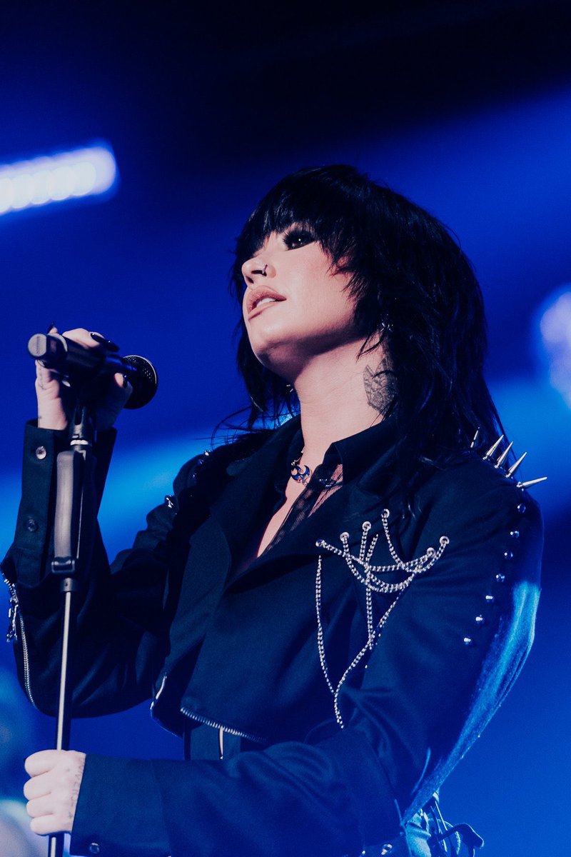 Demi23Lovato's tweet photo. Beauty 

#demi #DemiLovato #ddlovato #lovatics https://t.co/emu0TUX0d2