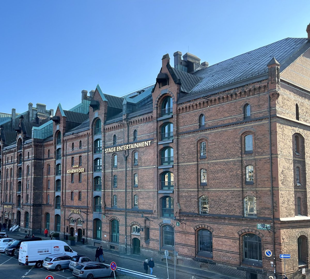 De Activated tweet media