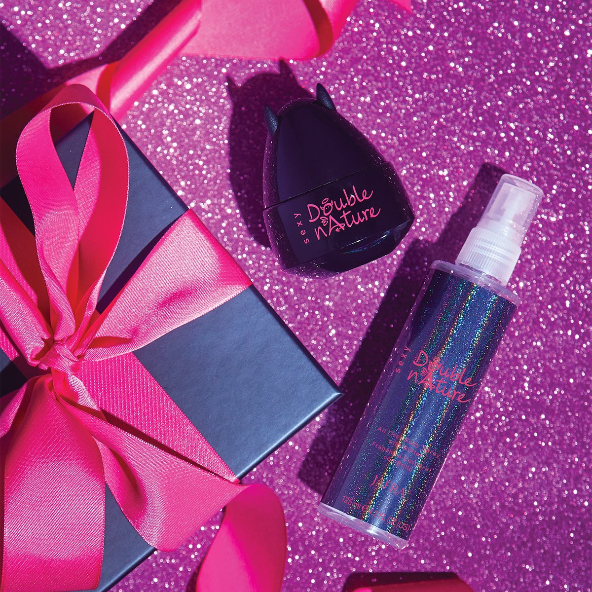 Reveal your sultry side with notes of white peach, hibiscus flower, and sugar cane with our Double Nature Sexy Duo available now on JAFRA.com.
