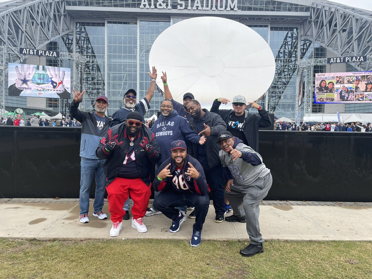 Jeffedwards46's tweet photo. TEXANS Vs. cowboys @dallascowboys https://t.co/43ri2HCCol