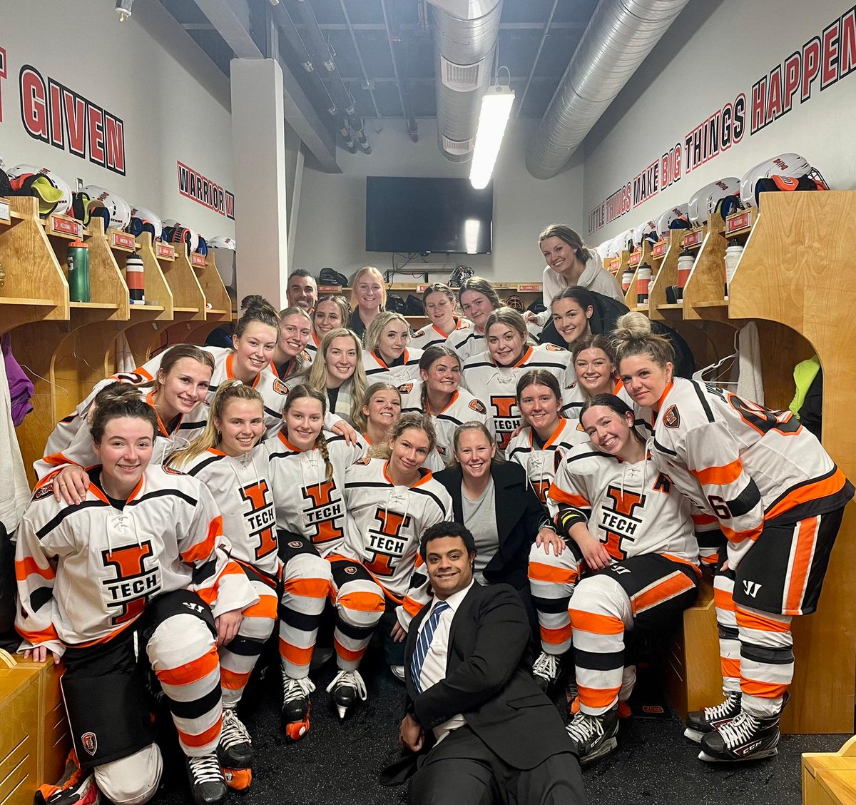 INTechWHockey's tweet photo. Your 2022-2023 CCWHA West champions!
#rolltech https://t.co/pZHBGUcnLu