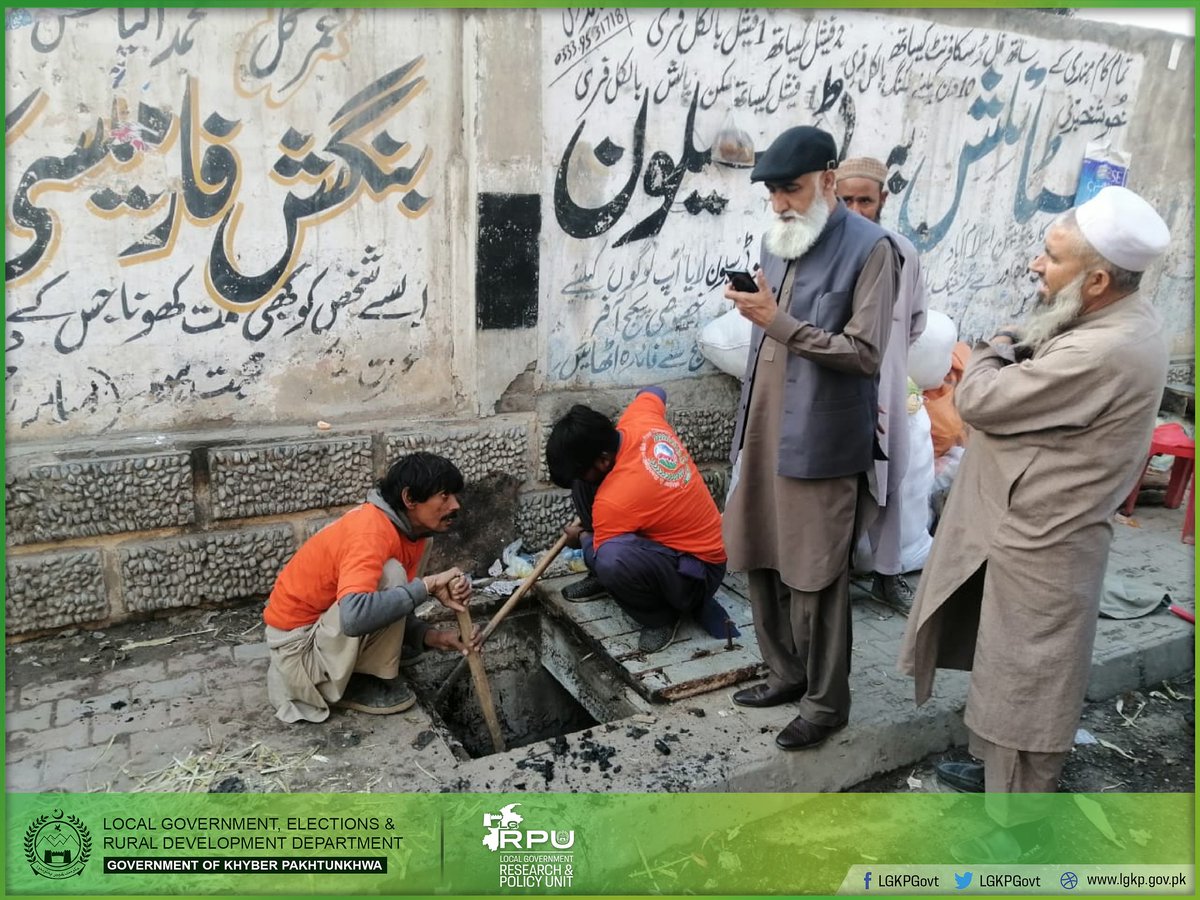 LGKP_RPU's tweet photo. واٹر اینڈ سینیٹیشن سروسز کمپنی (WSSC) کوہاٹ شہر کی صفائی کو یقینی بنانے کے لئے اپنے تمام وسائل کو بروئے کار لارہی ہے۔
خدمت ہوتی رہے۔ ترقی بڑھتی رہے۔
#LGDeliveringResults https://t.co/NbzfP8qanU