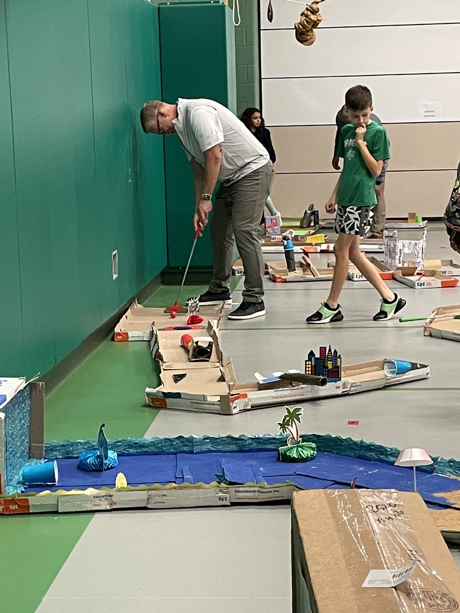 timmyGTI's tweet image. As the final part of #PBL (product sharing) &amp;amp; school-wide participation in the global creativity challenge, #CardboardChallenge @CainesArcade @imagination @WGESdragons hosted the #WGESCardboardChallenge Family Fun Night at #theGrove! @Carrollisd