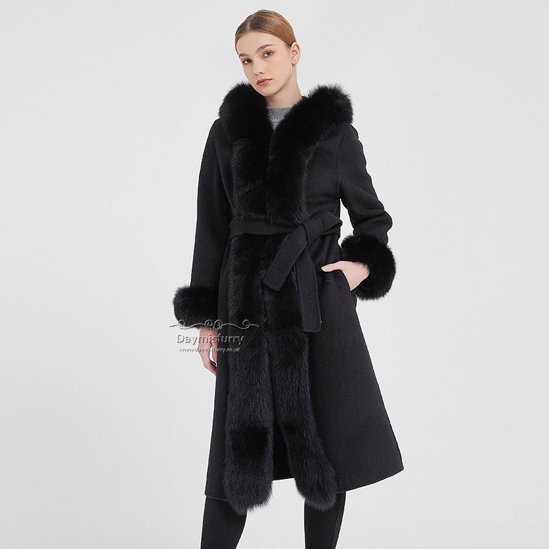 DAYMISFURRY's tweet photo. A timeless wardrobe staple that is both practical and luxurious. #cashmerecoat #cashmere #wool #woolcoat #wooljacket #cashmerecoat #cashmerejacket #womenswear #womenfashion #womenstyle #ladyfashion #ladystyle #ladyoutfits #clothing #winterfashion #winterstyle #girlsfashion #new https://t.co/a80r3TF8OY
