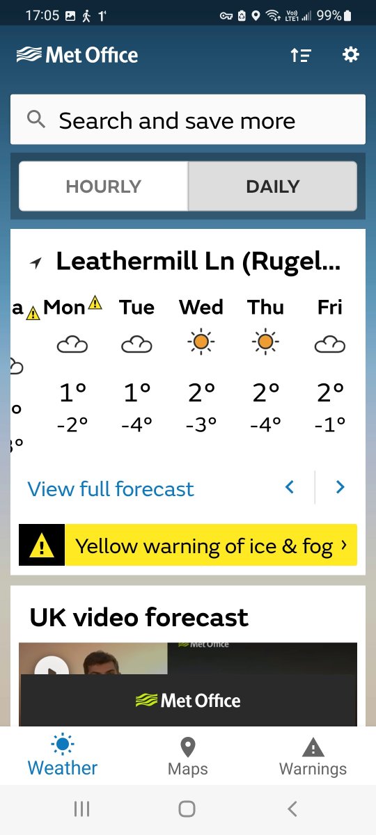 MarkLastMiner's tweet photo. Looks like im stuck here until next weekend
🙄🙄❄️❄️😯😯❄️❄️
Not much chance of canal thawing until next Sunday
At least i can buy bottled water from Morrisons @ 29p for 2Litre
#Frozenin
#Boatsthattweet https://t.co/LtXpsrCy0c