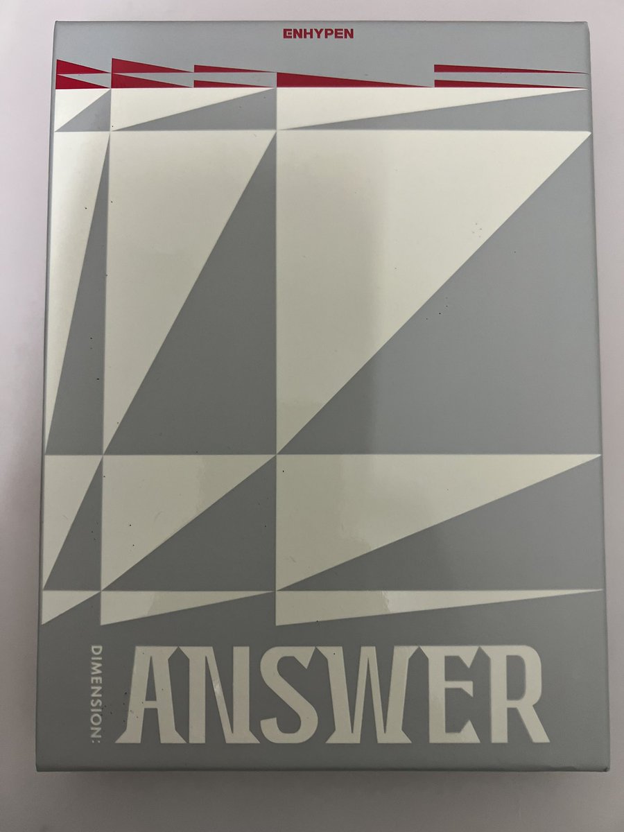jenn1elvr's tweet photo. wts enhypen album rm50 exc pos 
-will get evrything in the pic
-price can nego till sold 
-can dm for close up pics 
#pasarENHYPEN https://t.co/kq7NGe7ish