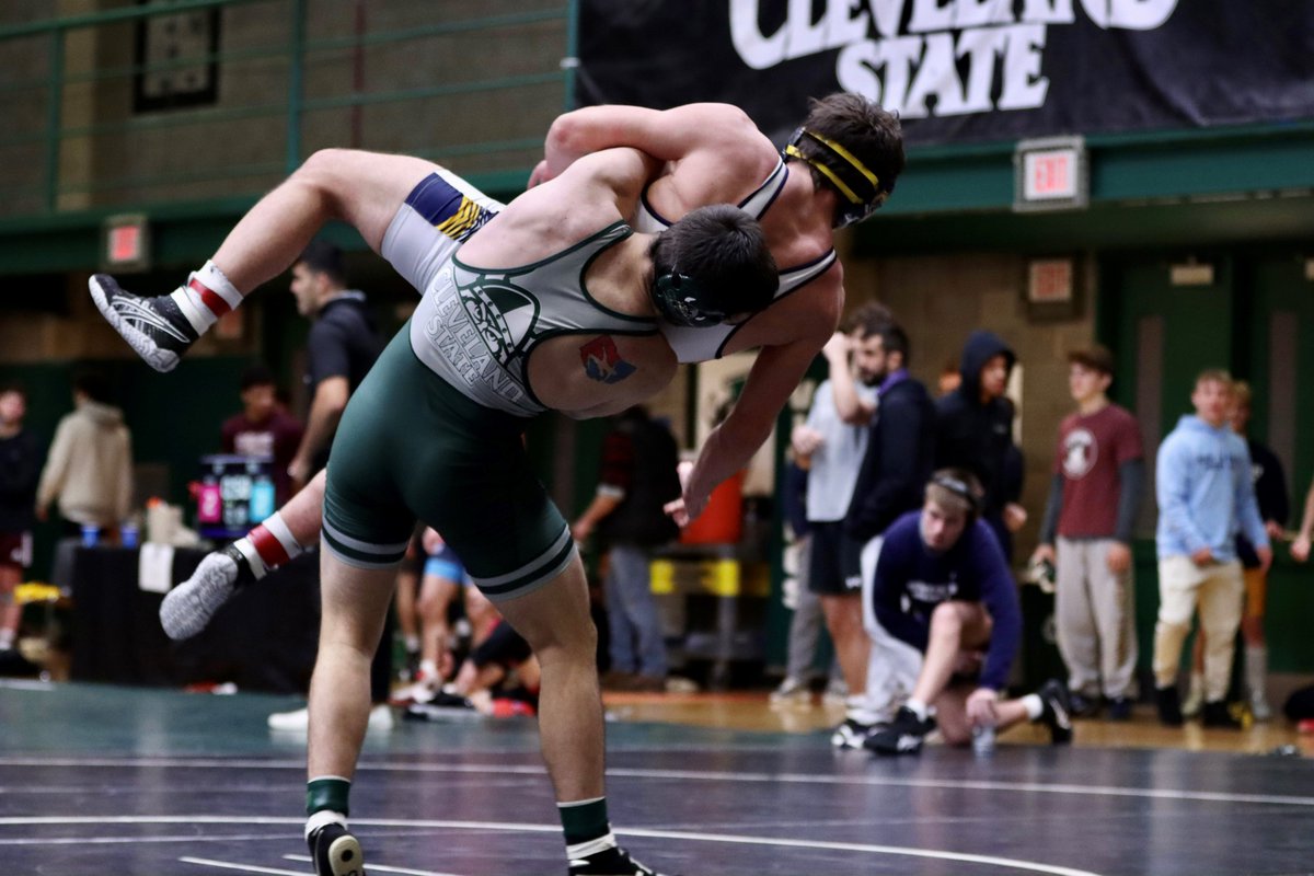 NCAAWrestling's tweet image. A little Sunday wrestling action!

#NCAAWrestling x 📸 @CSUWrestling