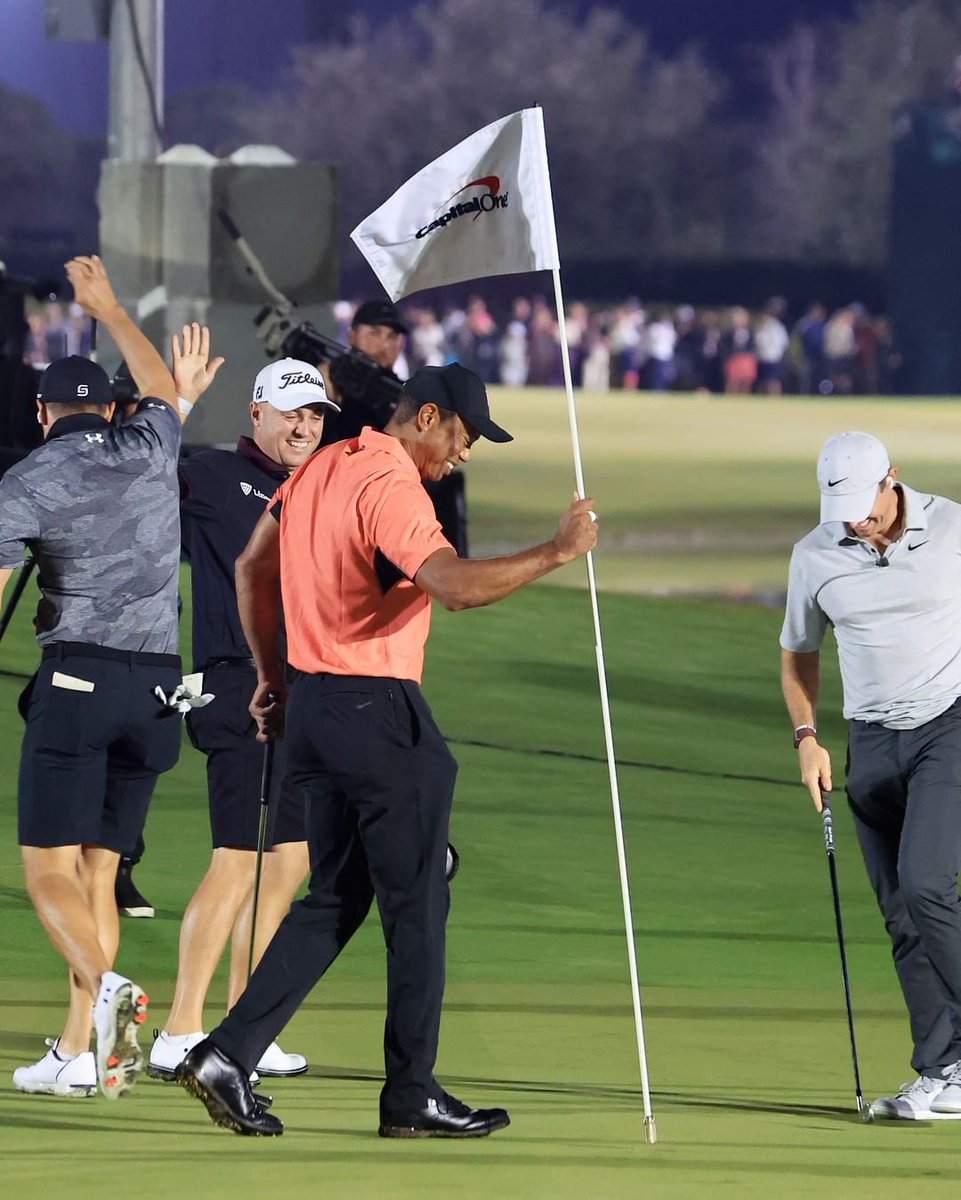 GolfDiscount's tweet photo. ⛳️"The Match" In The Books! 

Did You Watch The Last Night's "Match'? 🏌️‍♂️ Curious What Your Thoughts Are! 

 Has Is Run Its Course, Or Would You Like To See It Continue With More Events❓

#golf #pgatour 
#TheMatchGolf https://t.co/YX8Z20xnxQ