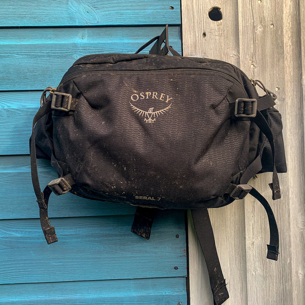 TredzBikes's tweet photo. Time for some end-of-year rounds ups. Adam from our media team has picked out some choice bits of 2022 kit to share
@Specialized_UK Ambush 2 Helmet
@TLD_BIKE Air Gloves
Granite Talon Tyre Levers/Quick Link Pliers
@OspreyPacks Seral 7 Hip Bag
#bestof2022 #staffrecommended https://t.co/uNJLC7Gczl