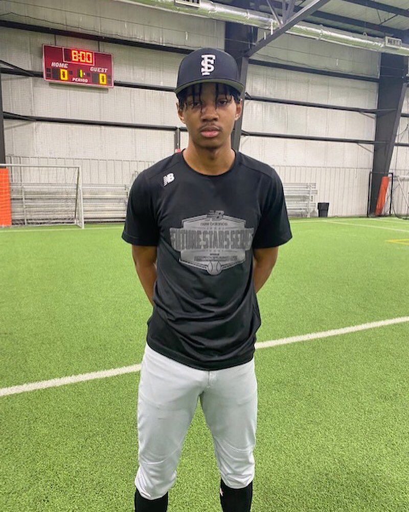 BaseballFactory's tweet photo. 2025 OF Derrion Howard a 6’2 155 lbs. prospect running a 6.59 60-yard dash w/mid 80’s arm strength and exit velocity. Combination of tools, athleticism and projection make Howard an intriguing CF prospect for 2025 class. #IllinoisStateShowcase https://t.co/lVj7XhrmEl