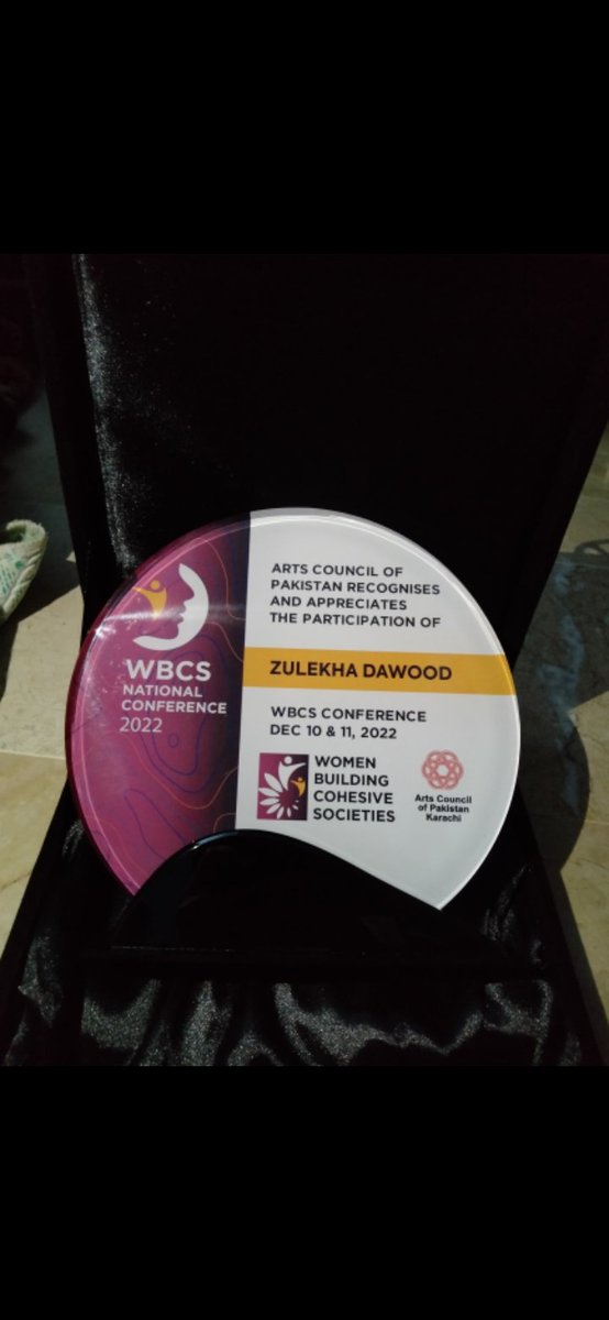 LocaltoGlobalPK's tweet photo. Zulekha Dawood attended national conference of WBCS by Arts Council, Innovation Hub: Need for community action for lasting peace, Parallel Sessions with some amazing peoples.
Received an amazing award of appreciation for Lyari's Girls Café.
#LocaltoGlobal #LyariGirlsCafe #WBCS https://t.co/kRyyRekwTU
