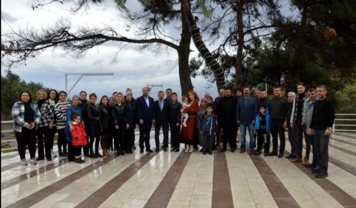 YMilliyol's tweet photo. İl başkanlığımızın gerçekleştirmiş olduğu kahvaltı ve istişare toplantısına yunusemre ilçe başkanlığı olarak katılım sağladık
#mani̇sa milliyol partisi
#manısa yunusemre ilçe https://t.co/Rb19sKutu9
