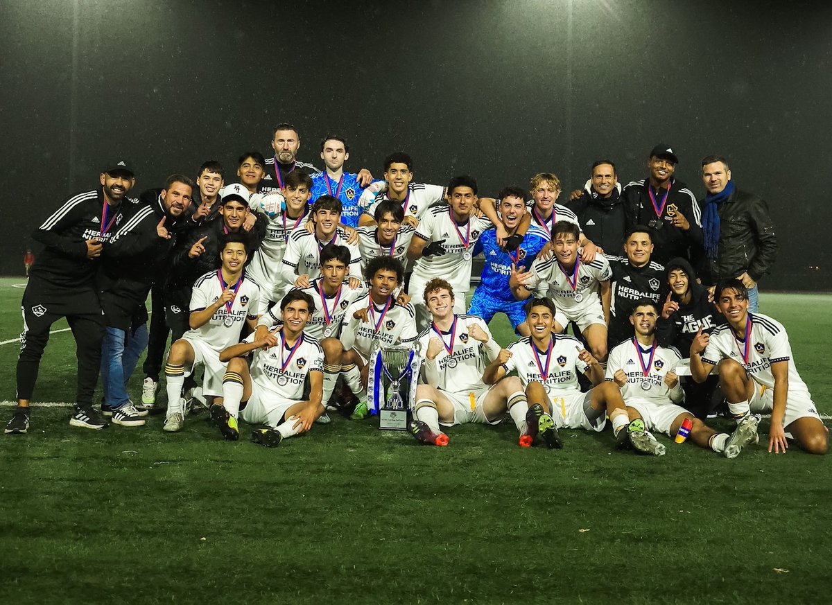 CHAMP19NS 🏆

Congratulations to our U-19s on winning the UPSL SoCal North Final last night over LAFC Academy!