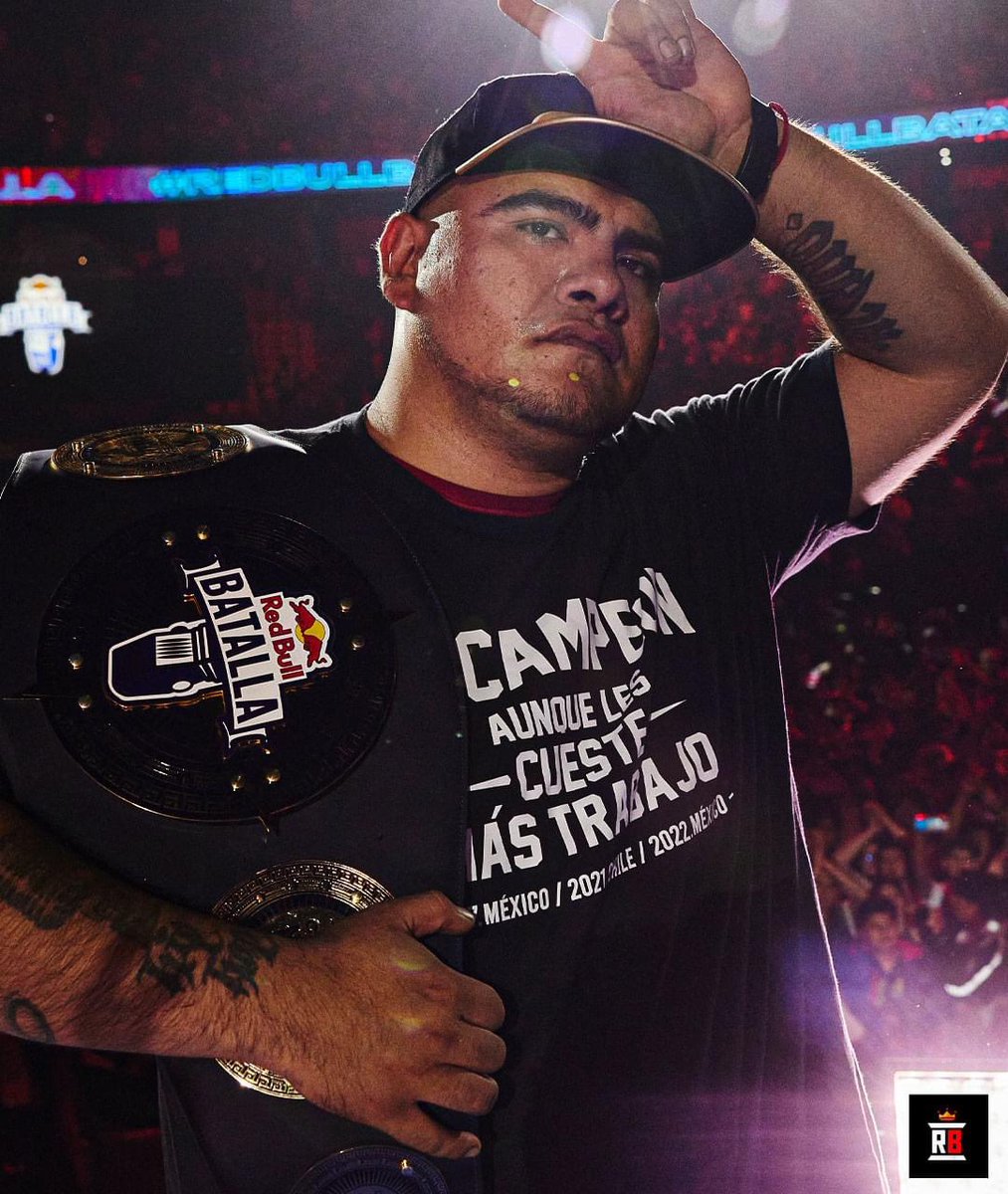 rapbullying's tweet photo. ¡Tricampeón, aunque les cueste más trabajo! 🤘🇲🇽 @aczino https://t.co/eEQwX1v2LD