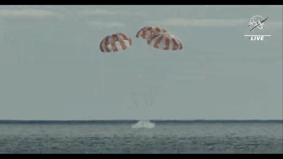 VE7GDH's tweet photo. Splashdown !!! https://t.co/rGRA7S3jOj