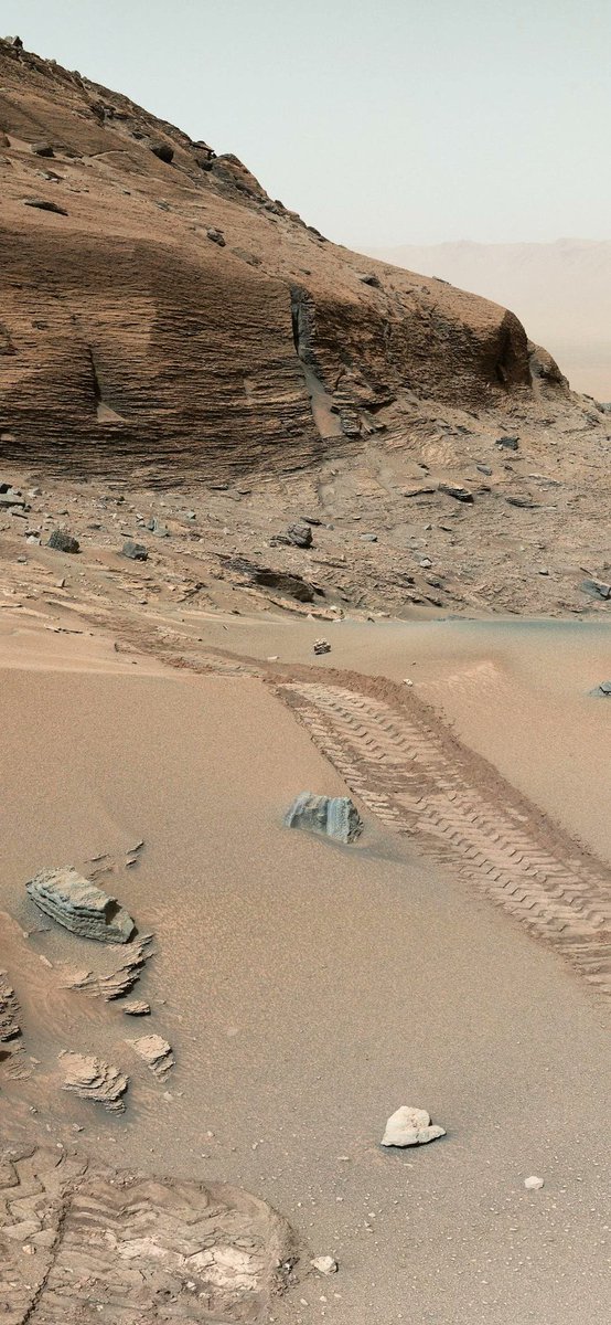 From Curosity Rover 😲