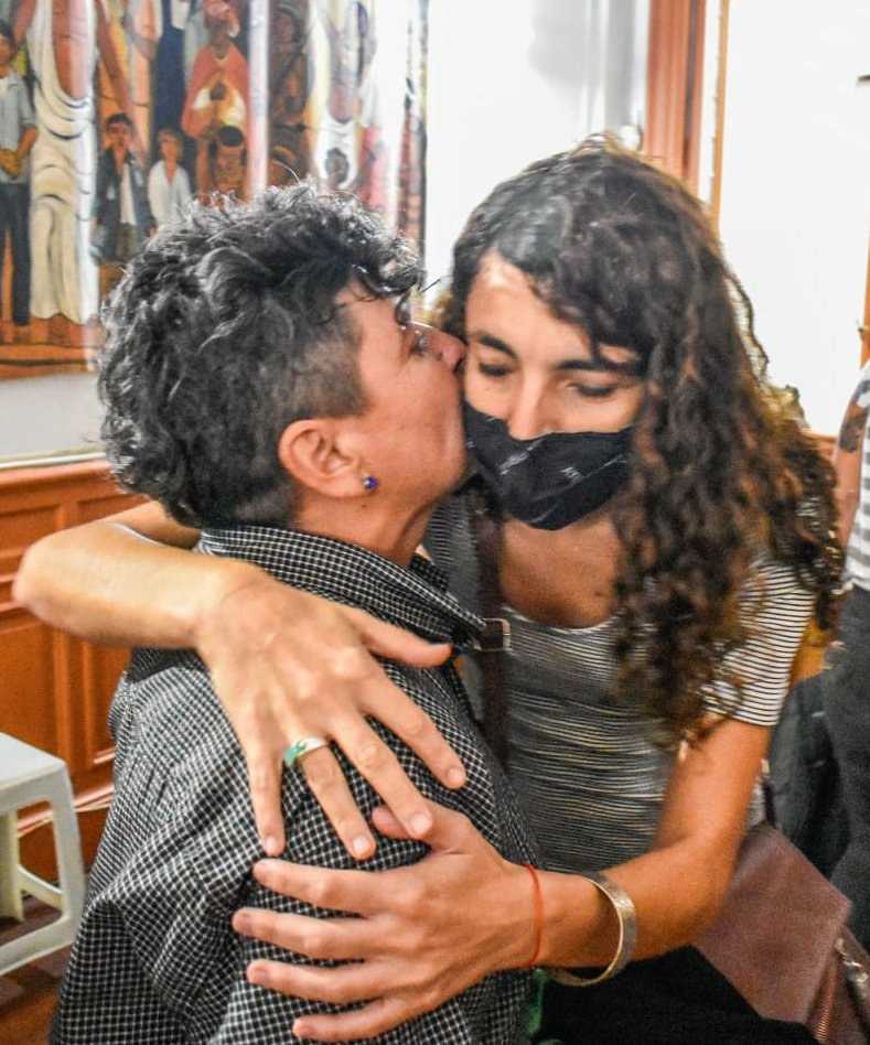 GuerenoIndiana's tweet photo. Encontré este retrato. Parecemos dos. Pero no. Somos muchxs. Muchísimxs.
#Higui esperó durante años que la justicia terminara su proceso. Una causa en la que debió aplicarse desde el principio la perspectiva de géneros. Si la hubieran escuchado en toda su entidad e identidad... + https://t.co/VytlckqqrI