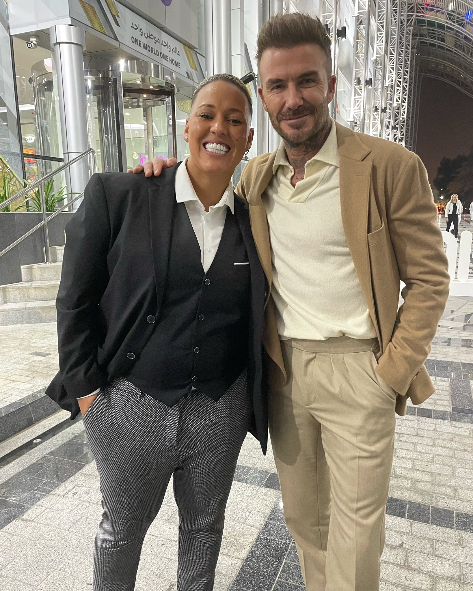 Lianne Sanderson on Twitter "They say never meet your heroes. I’ve