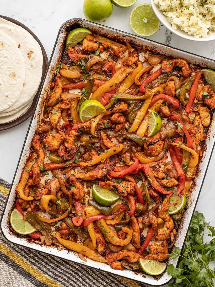 RECIPE 👉 budgetbytes.com/oven-fajitas/ 
Sheet pan meals are a great hands-off approach to cooking. We love these Sheet Pan Chicken Fajitas for how quickly they come together AND how flavorful they are! 

#fajitarecipe #sheetpanmeal #quickdinner #budgetbytes