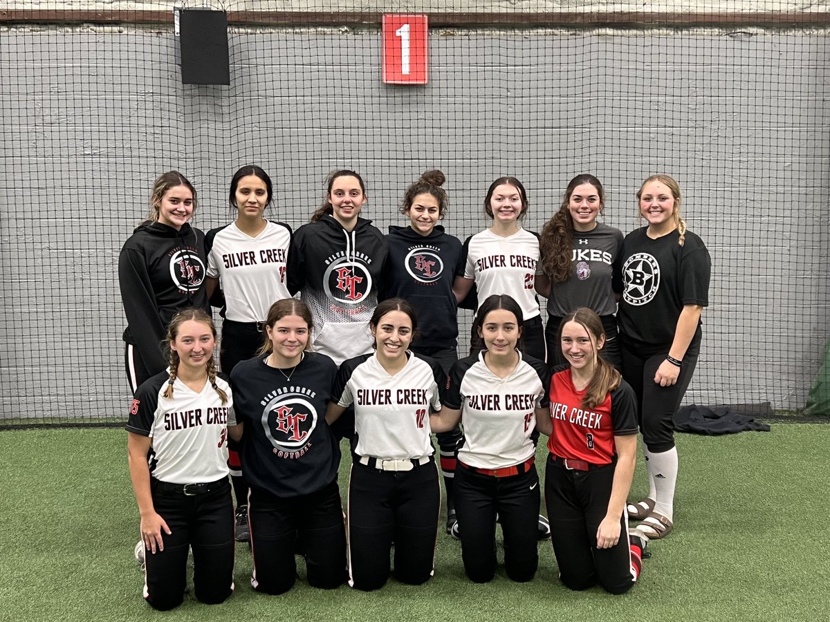 miley_and25's tweet photo. A big thank you to @Tommyw001 for a great practice today! https://t.co/hrlc66rK0F