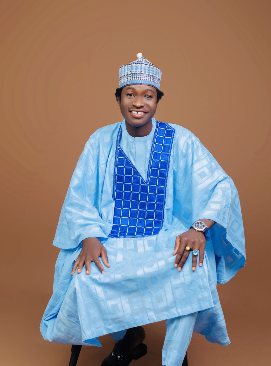 Police_Boi's tweet image. ALHAMDULILLAH I’M + 1 TODAY 🥳

Alhamdulillah for the blessings of wellness and another year of life. It's a new year &amp;amp; new phase for me, I give thanks to the Almighty Allah. 

I hope I will climb up the stairs of success reach new heights everyday.