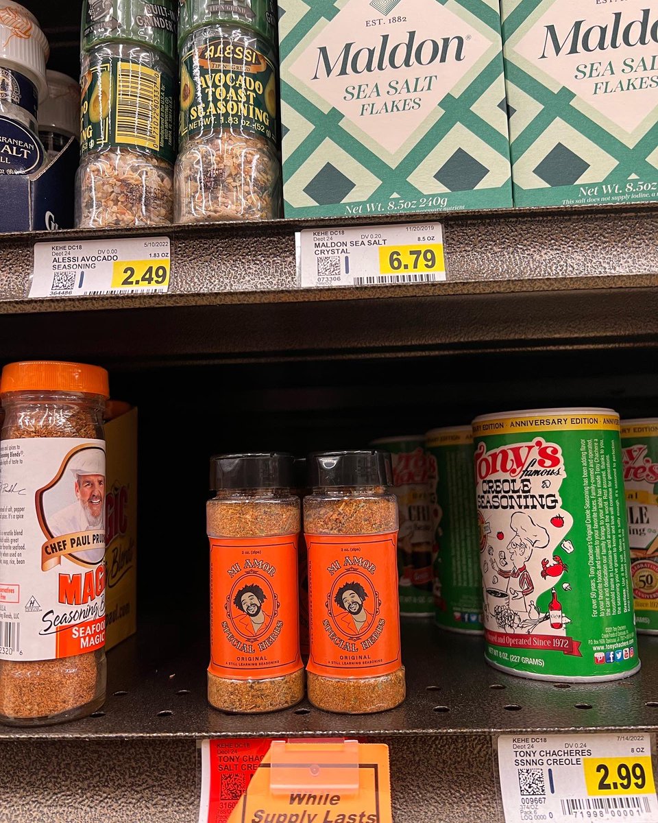 been working on this for awhile… hope yall ready to add me to your spice collection. 

preorder details coming soon.👨🏾‍🍳🍲